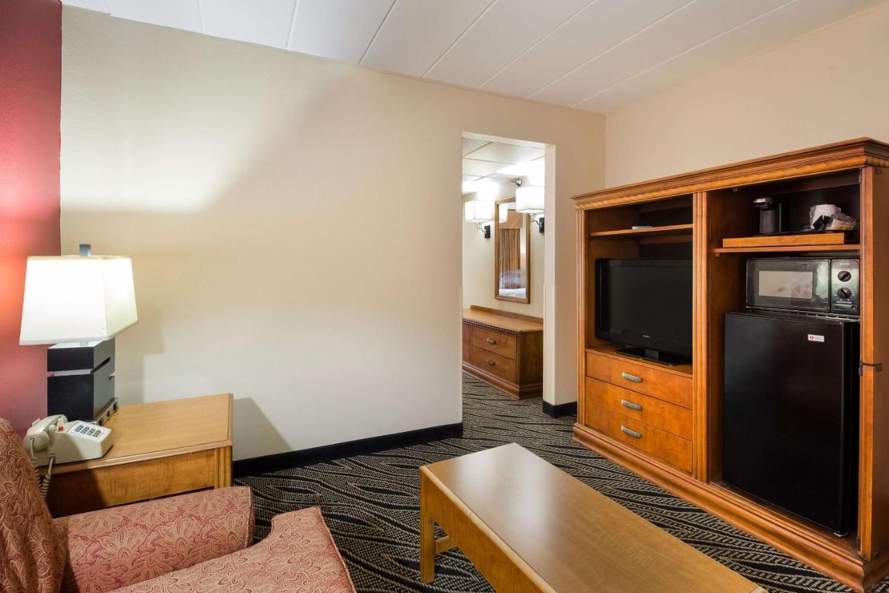 Best Western Braddock Hotel 3*