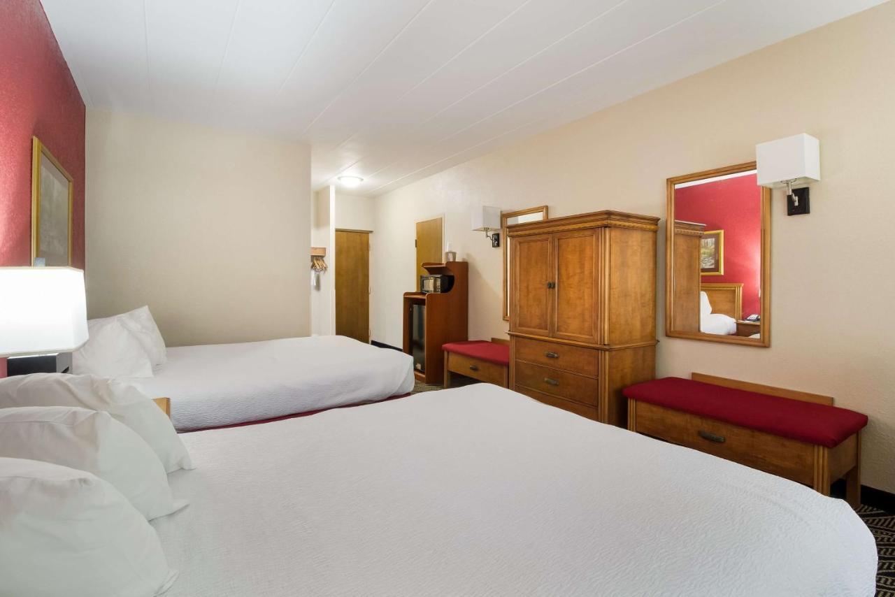 Best Western Braddock 3*